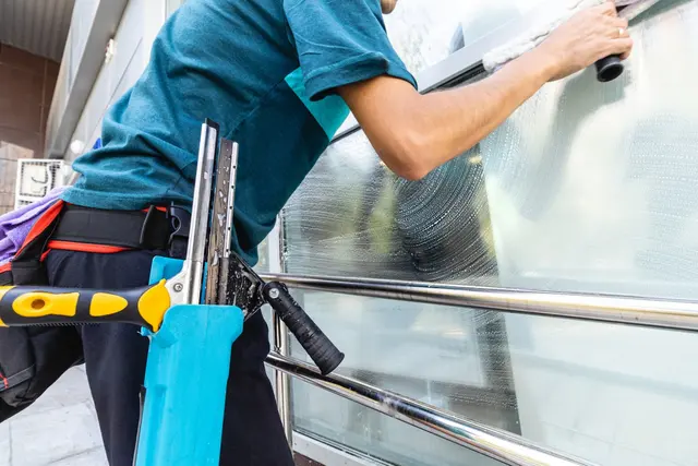 Fox Window & Gutter Cleaning Services — photo from the business 6