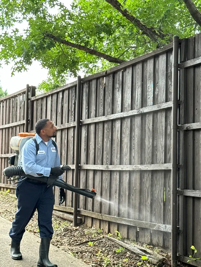 Sureguard Lawn & Pest — photo from the business 7
