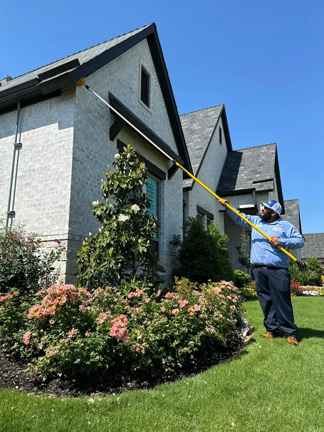 Sureguard Lawn & Pest — photo from the business 3