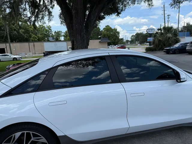 Solar Shade Window Tint — customer photo 12