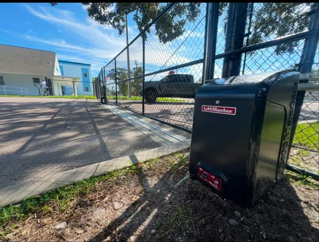 Fence Company Near Me - Pinellas — photo from the business 10