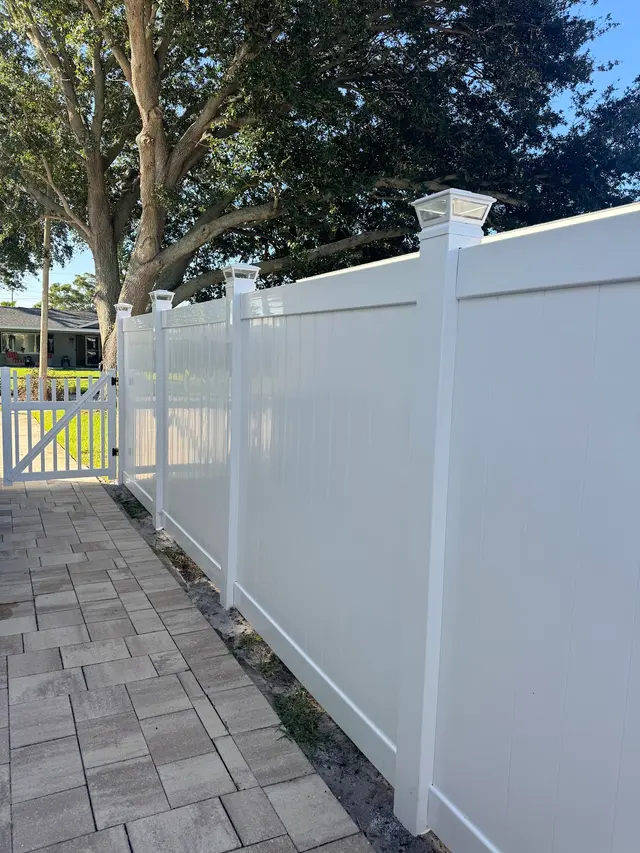 Fence Company Near Me - Pinellas — customer photo 4