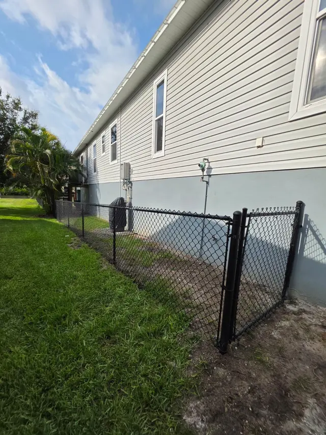 Affordable Home Fencing — photo from the business 9