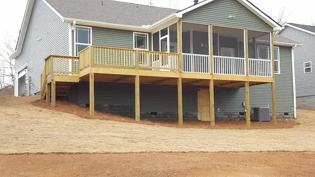 Fresno Deck Builders — photo from the business 9