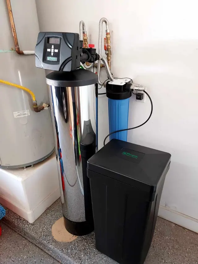 Rayne Water — photo from the business 12