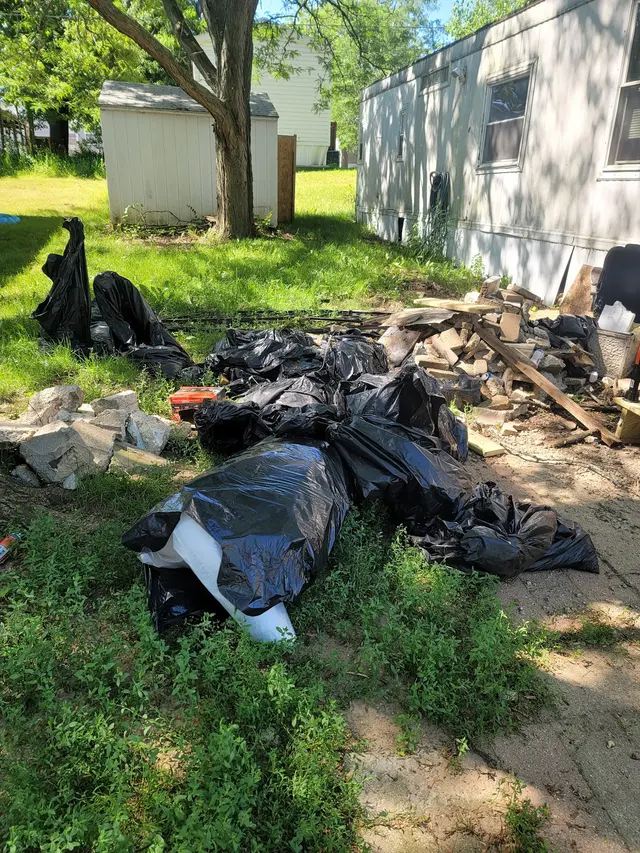 Keyz Junk Removal and Dump Trailer Rental — photo from the business 12