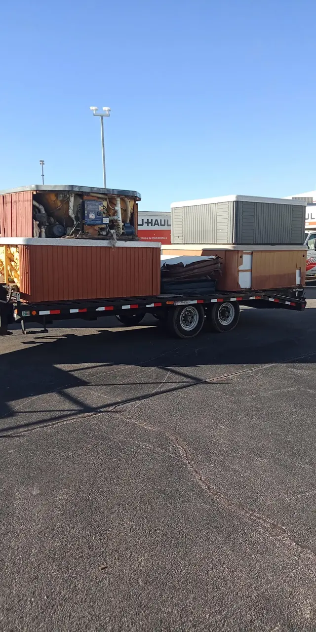 DC HAULING & JUNK REMOVAL LLC — photo from the business 1