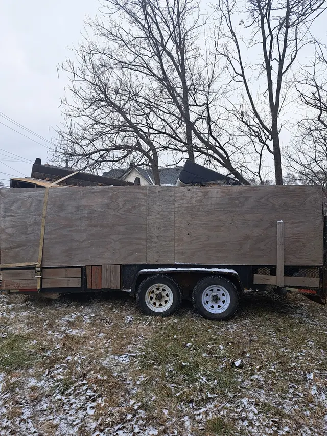 DC HAULING & JUNK REMOVAL LLC — photo from the business 5
