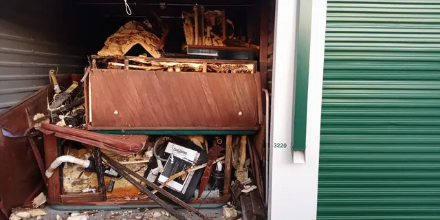 DC HAULING & JUNK REMOVAL LLC — photo from the business 6