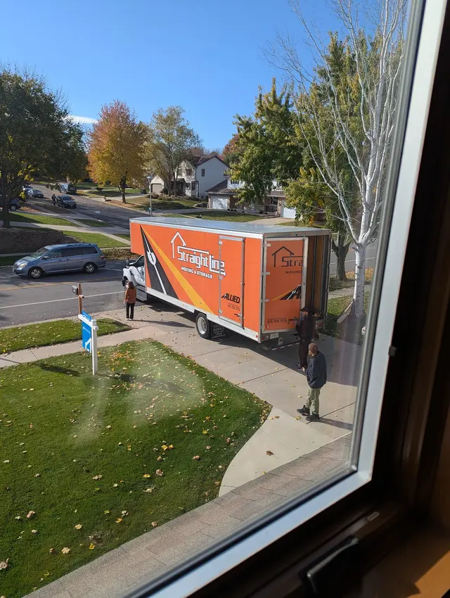 Straightline Moving - Rockford Movers — customer photo 11