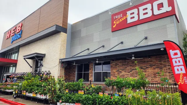 H-E-B plus! — photo from the business 3
