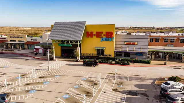 H-E-B plus! — photo from the business 7