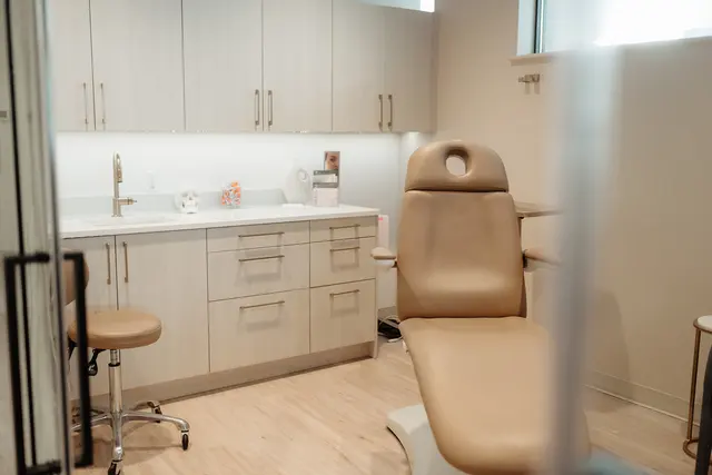 Lux Aesthetics — photo from the business 8
