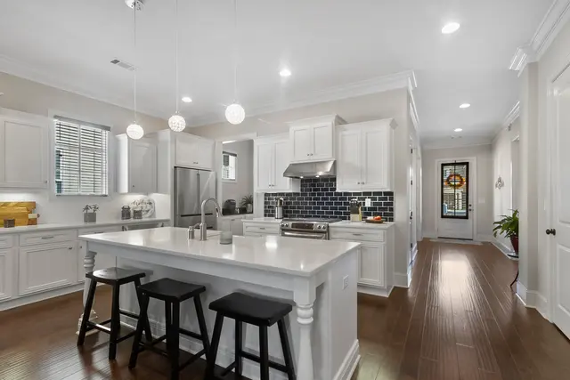 Donna Terry Sincroft | Pritchett-Moore Real Estate — photo from the business 6