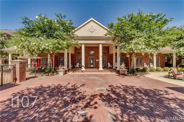The Waldo Group at Pritchett-Moore Real Estate — photo from the business 7