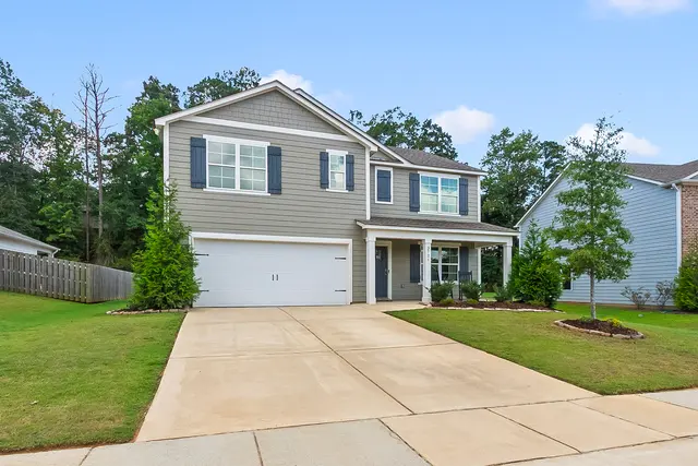 Cathy White, RE/MAX Premiere Group — photo from the business 2