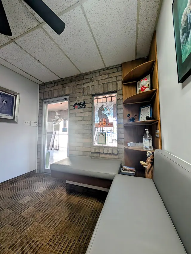 Edgar Park Veterinary Clinic — customer photo 3