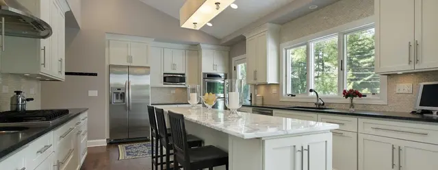 Avalon Realty and Oaktree Management, Inc. — photo from the business 5