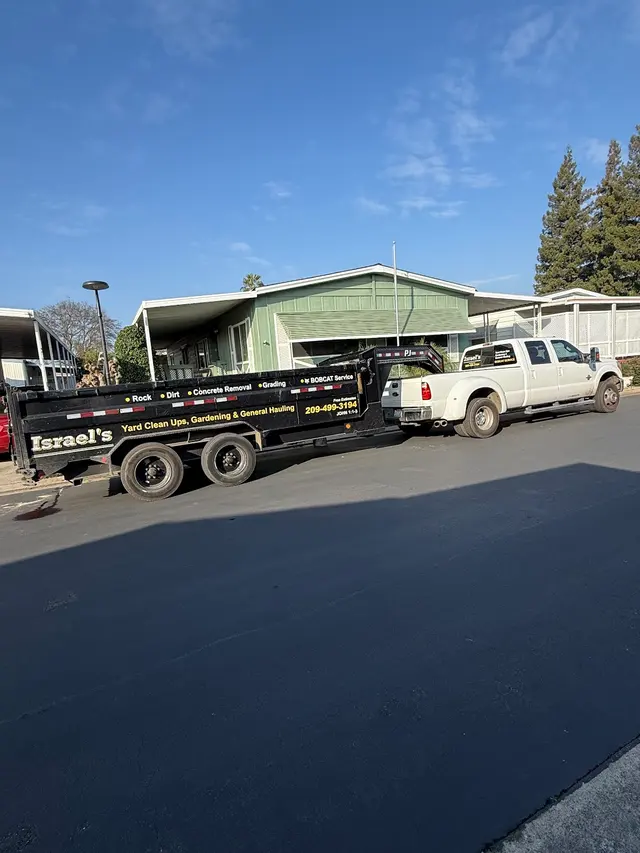 Israel's Yard Clean Up & Gardening — photo from the business 6