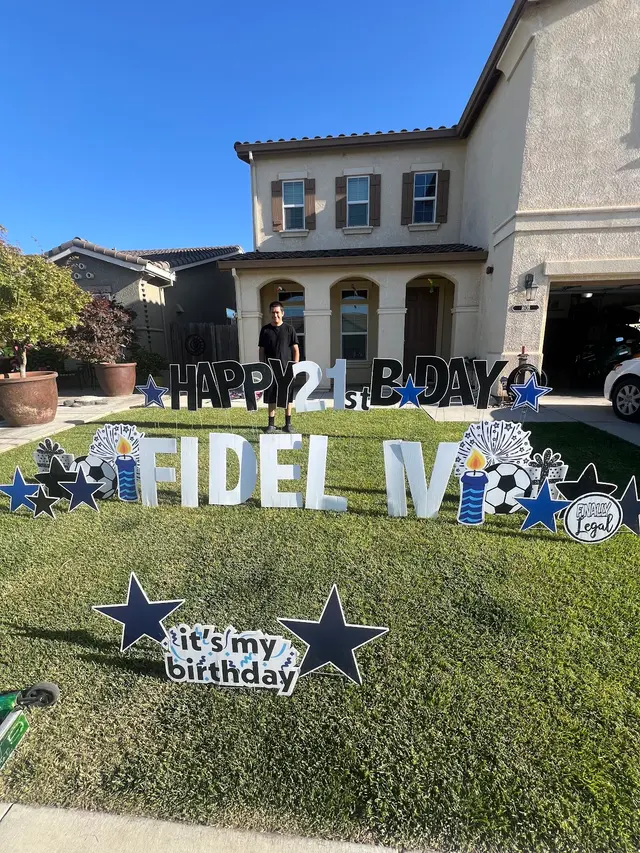 YARDPOPS Storks & More! FUN & UNIQUE YARD SIGNS - We celebrate Birthdays and Babies — customer photo 2