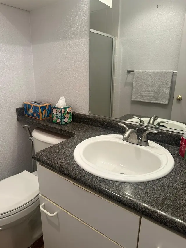 Cleaning Glow — photo from the business 5