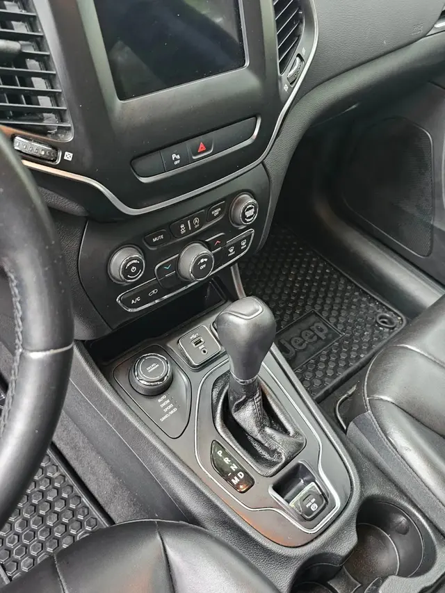 Customer photo of work by 419InteriorAutoSpa, from Wendy Wing's review
