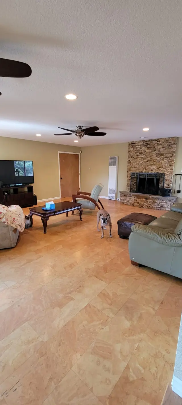 D'Aaron's HouseKeeping Co — photo from the business 8