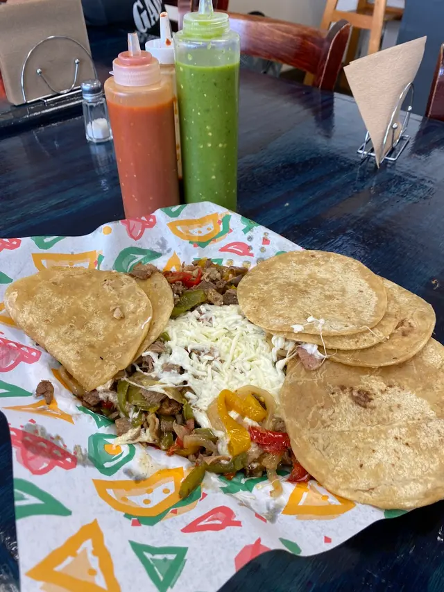 El Huarache Loco — photo from the business 9