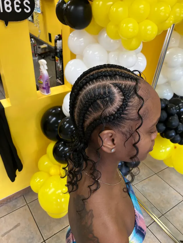 Simply Glowing Beauty Salon — photo from the business 1
