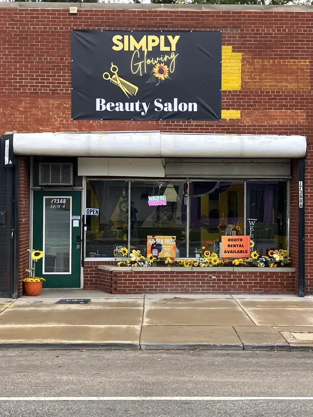 Simply Glowing Beauty Salon — photo from the business 6