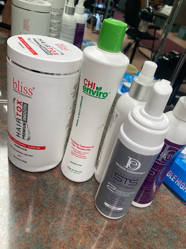 Situation's Hair & Nail Salon — photo from the business 10