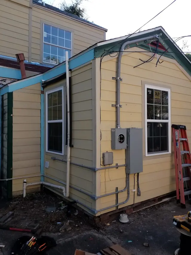 Veteran Electric Inc — photo from the business 12
