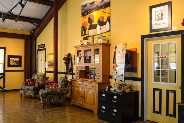 DAIRYDELL CANINE - Doggie Dude Ranch & Training Center — photo from the business 2