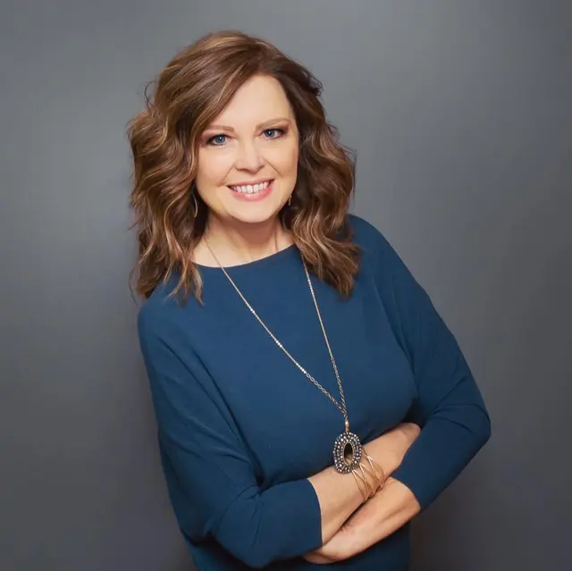 Melanie Sanders - Melanie and Team — photo from the business 3