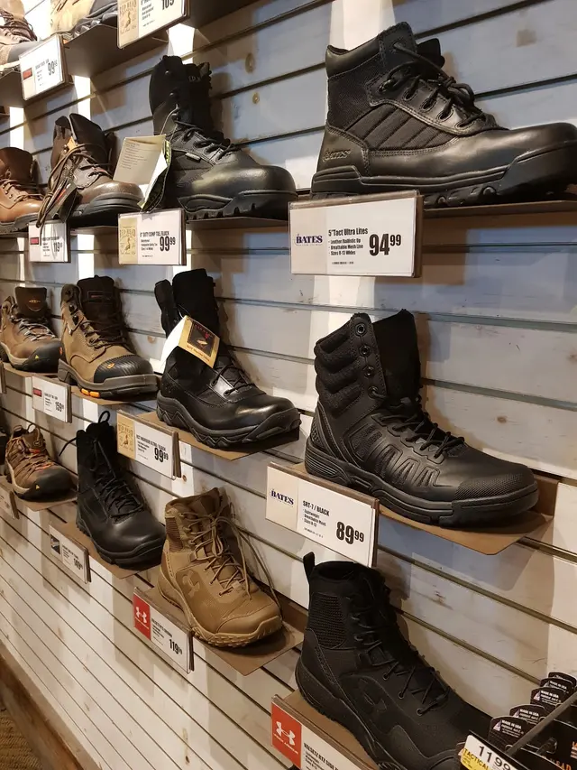Bass Pro Shops/Cabela’s Boating Center — customer photo 5
