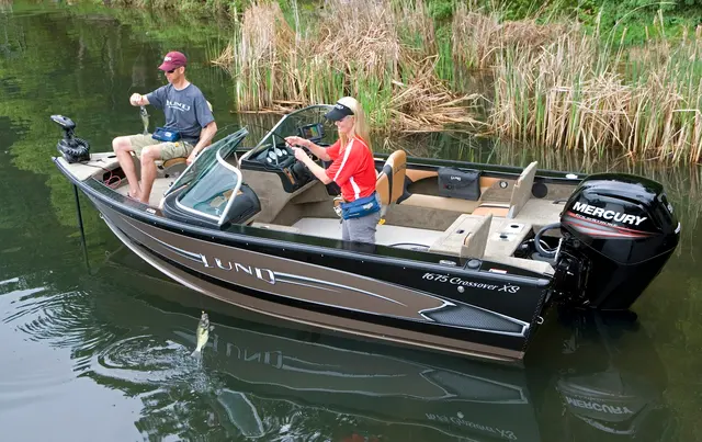 Hank's Marine — photo from the business 5