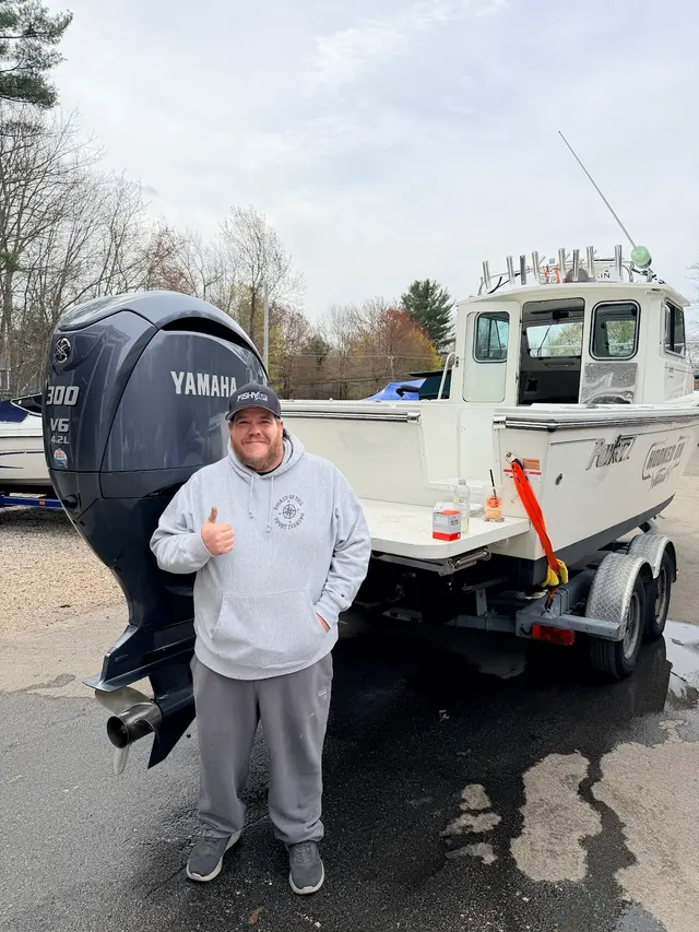 Hank's Marine — photo from the business 7
