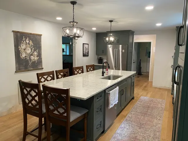 Summit Cabinets — photo from the business 8