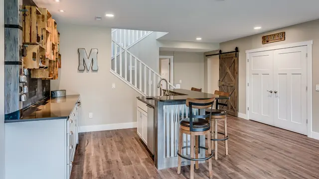 BDE Construction & Kitchen Cabinets — photo from the business 6