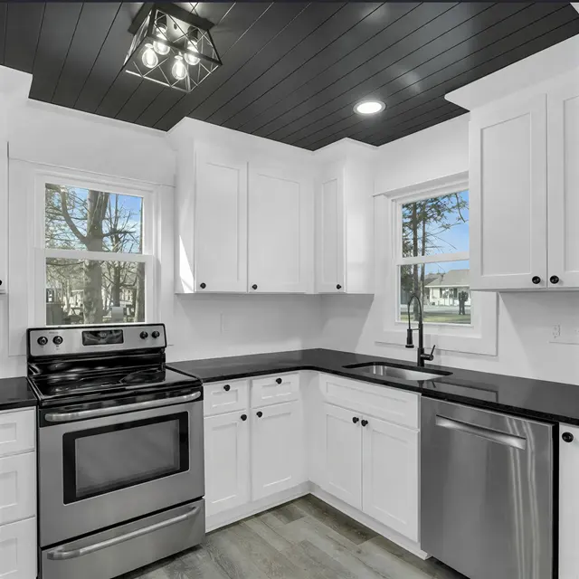 BDE Construction & Kitchen Cabinets — photo from the business 1