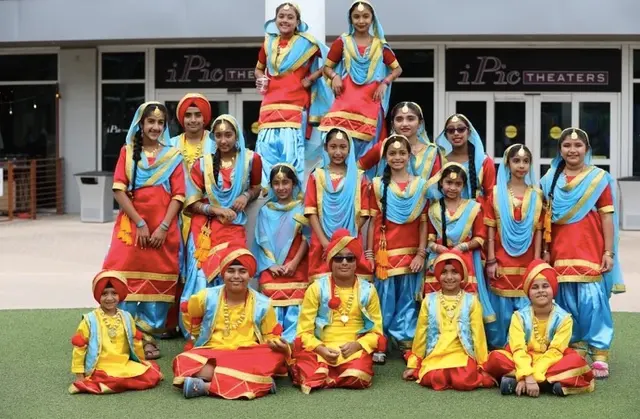 Bollywood Dance Central — photo from the business 5