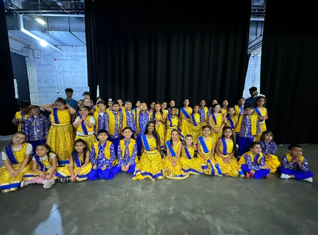 Bollywood Dance Central — photo from the business 11