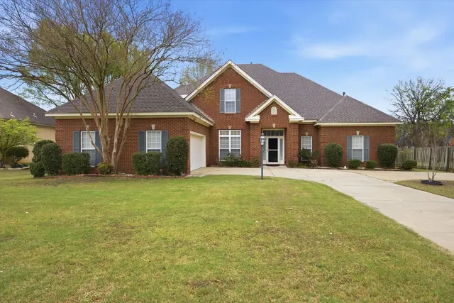 Britt Dowling | Montgomery Alabama REALTOR | REAL Broker — photo from the business 5