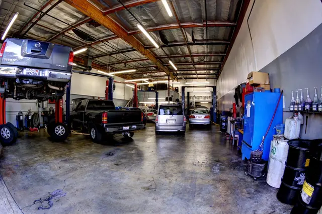 Larry's Independent Service — photo from the business 2