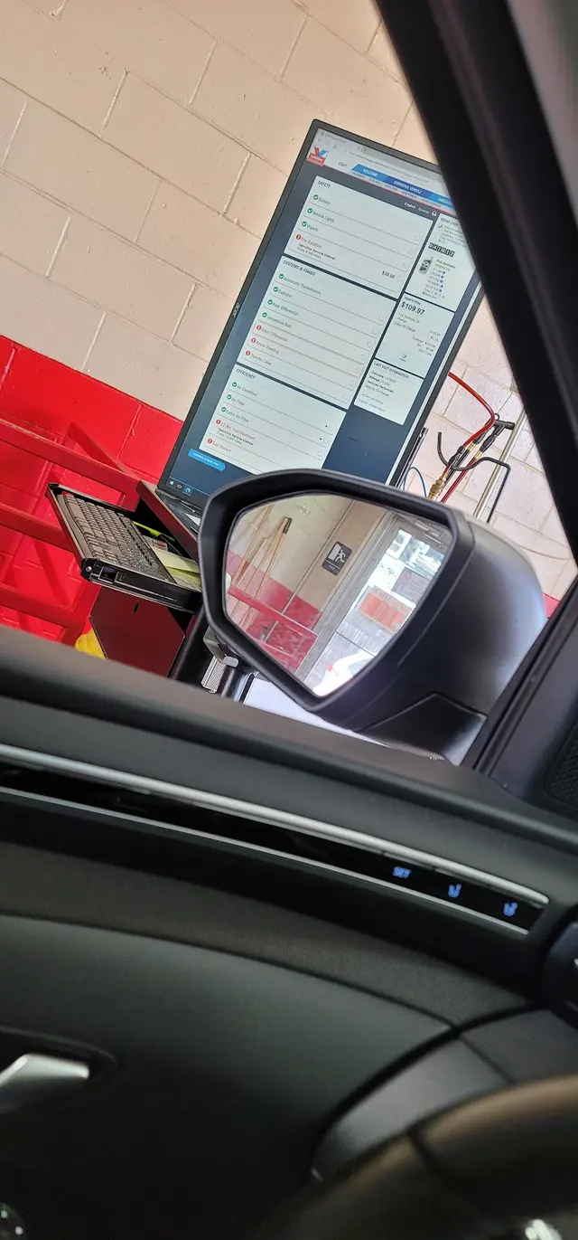 Valvoline Instant Oil Change — customer photo 9
