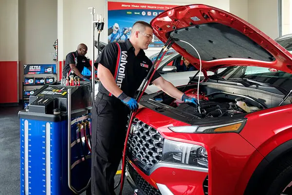 Valvoline Instant Oil Change — photo from the business 2