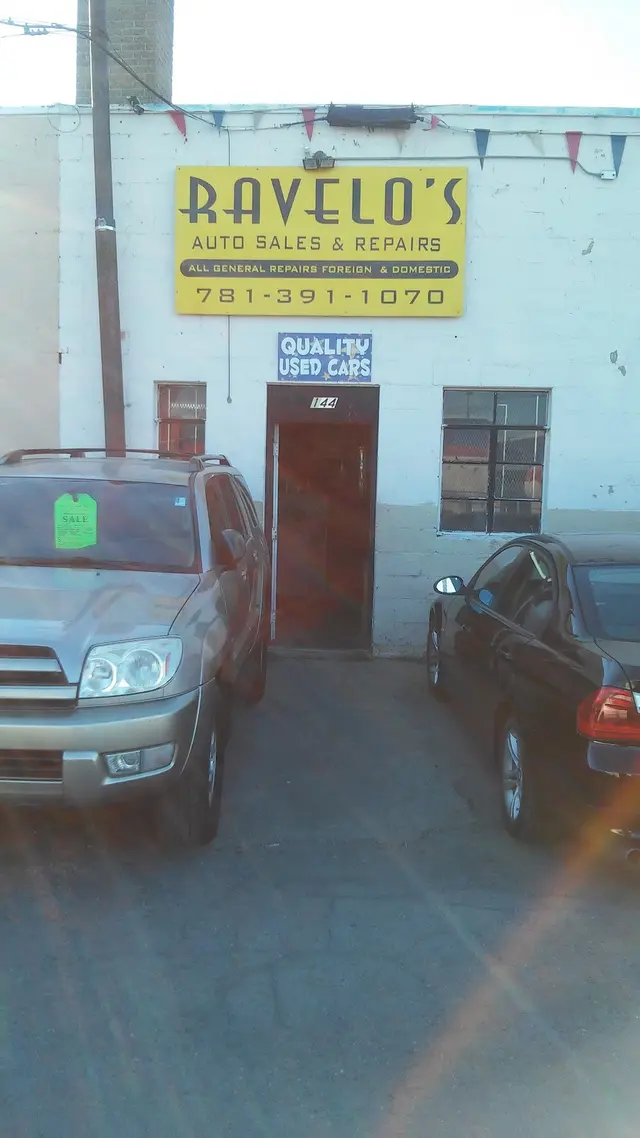 Ravelo's Auto Sales & Repair — photo from the business 4