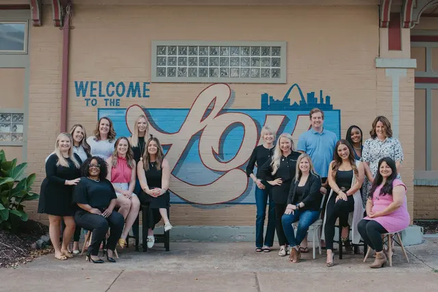 Lou Realty Group — photo from the business 7