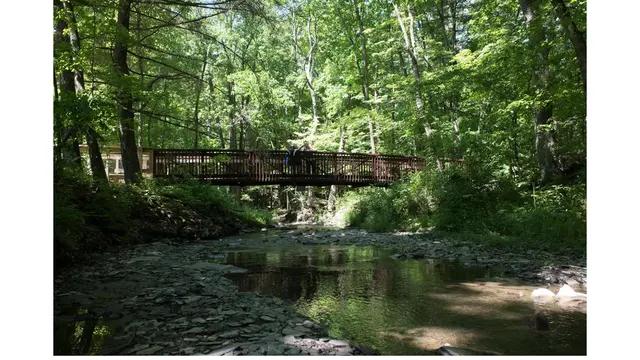 Shale Hollow Park — photo from the business 1