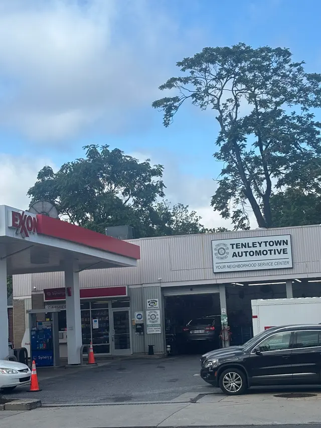 Tenleytown Automotive — photo from the business 11